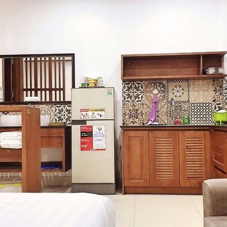 Aris Beach Apartment & Hotel Дананг Екстериор снимка