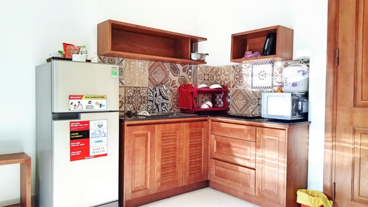 Aris Beach Apartment & Hotel Дананг Екстериор снимка