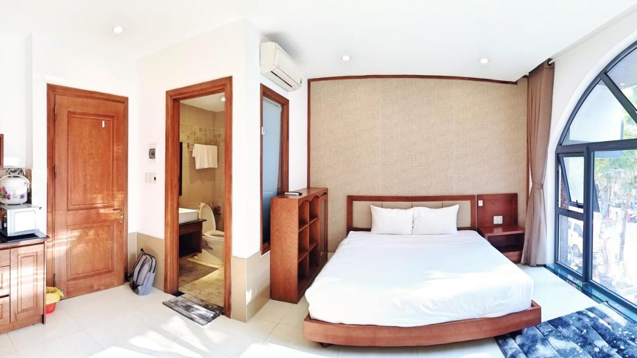 Aris Beach Apartment & Hotel Дананг Екстериор снимка