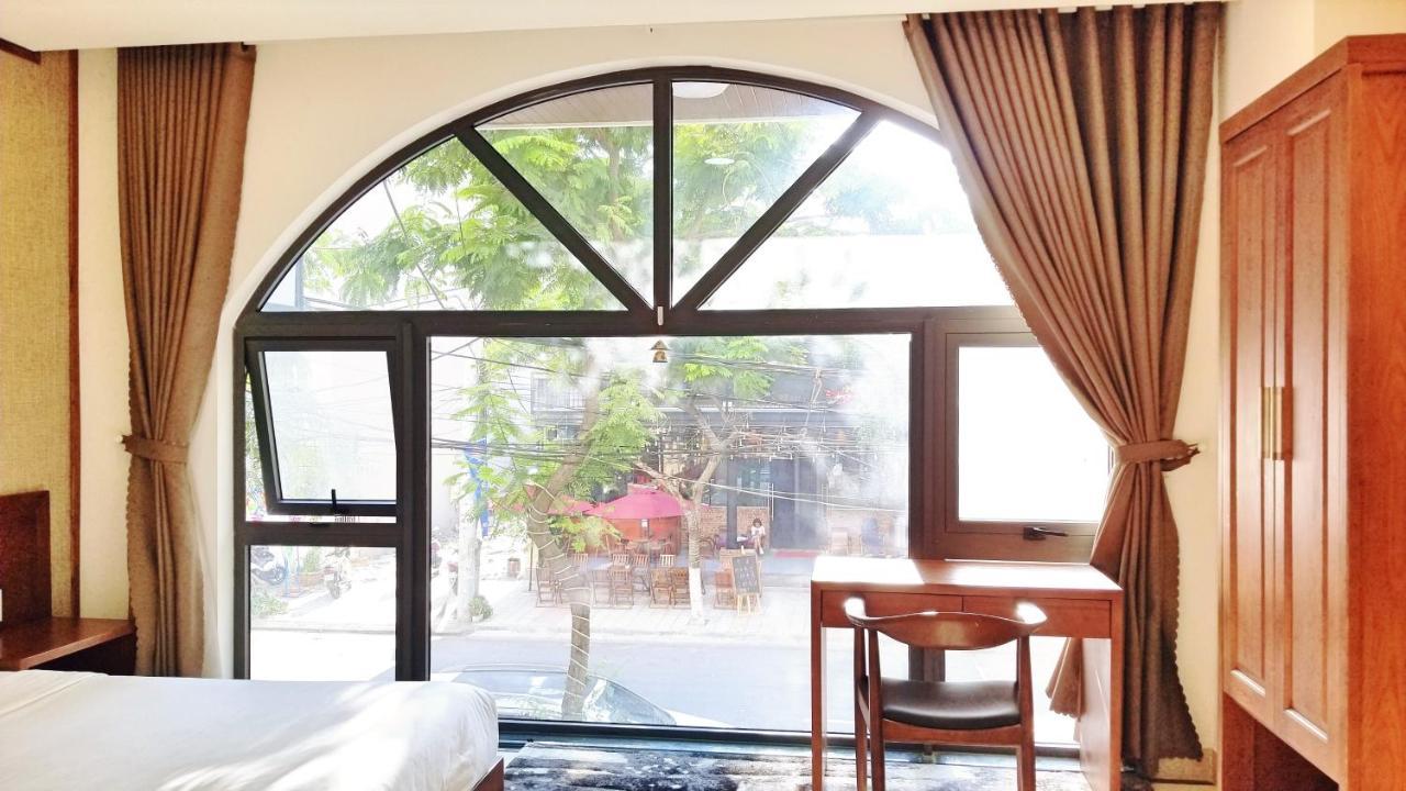 Aris Beach Apartment & Hotel Дананг Екстериор снимка