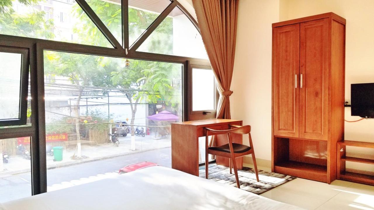 Aris Beach Apartment & Hotel Дананг Екстериор снимка