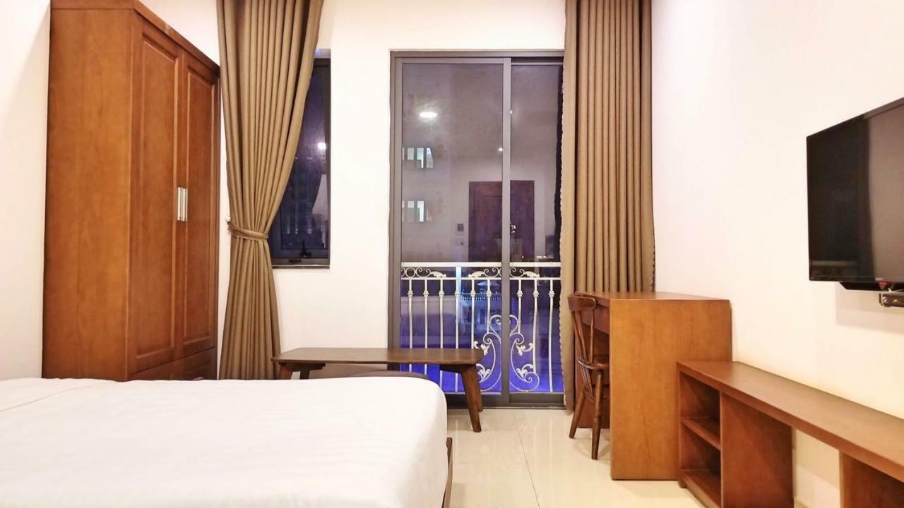Aris Beach Apartment & Hotel Дананг Екстериор снимка