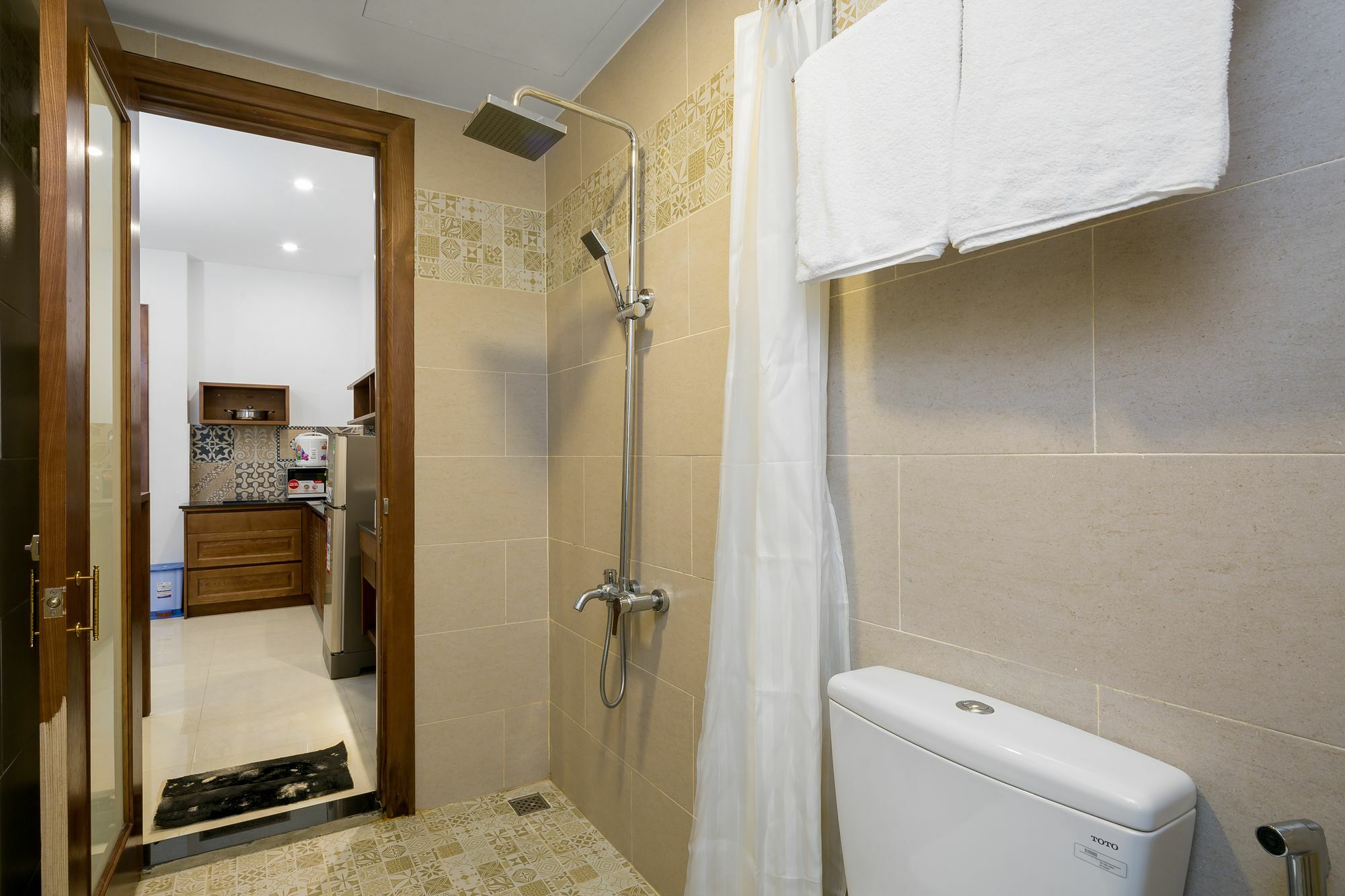 Aris Beach Apartment & Hotel Дананг Екстериор снимка
