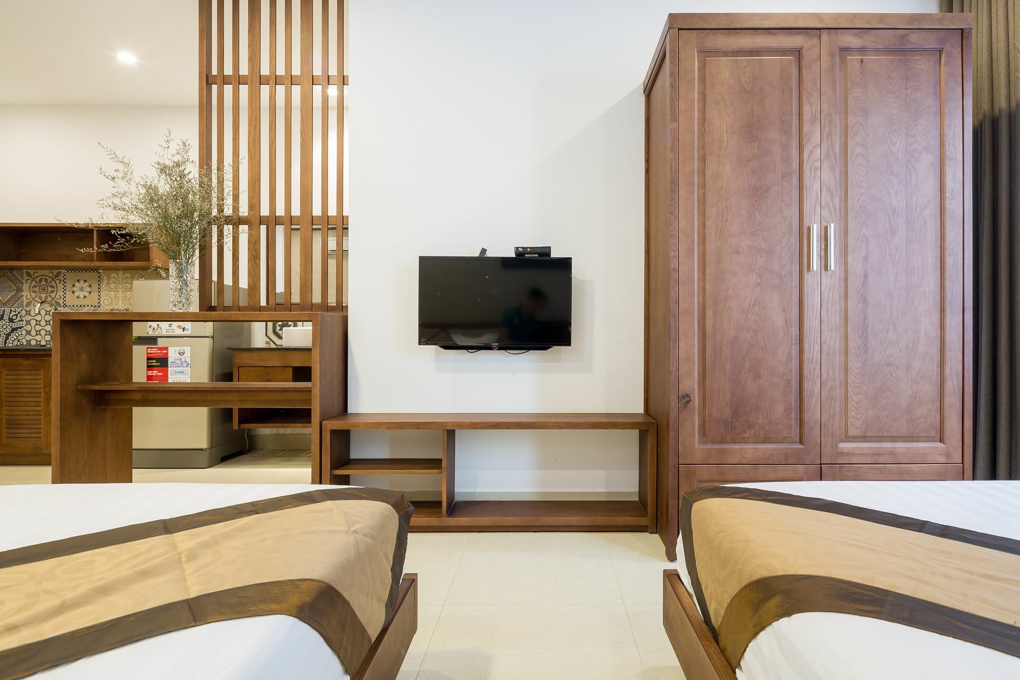 Aris Beach Apartment & Hotel Дананг Екстериор снимка