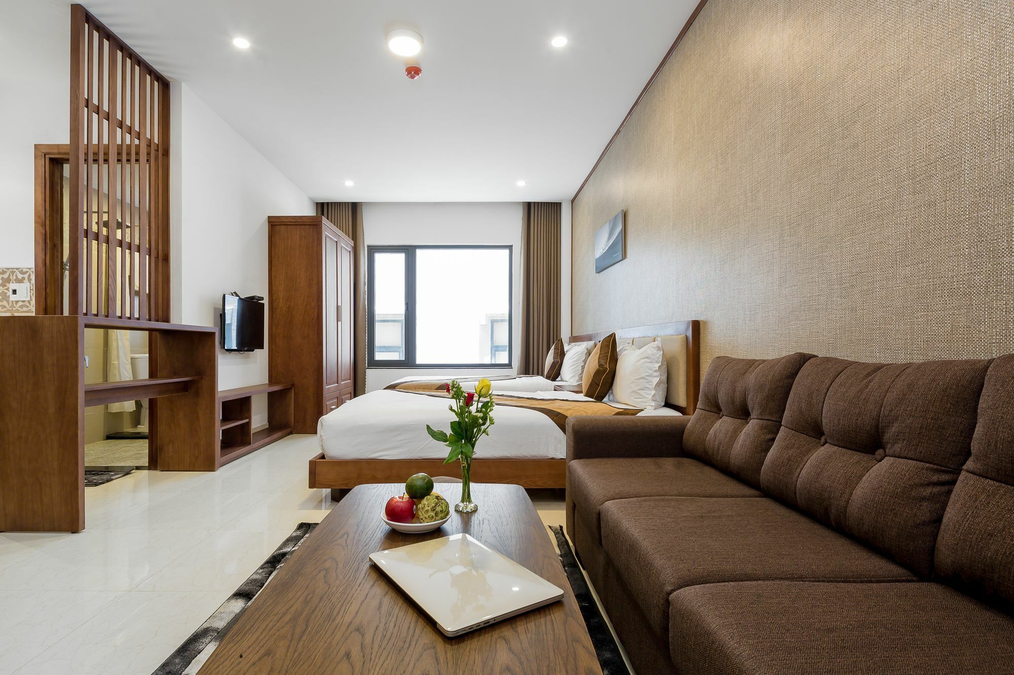 Aris Beach Apartment & Hotel Дананг Екстериор снимка